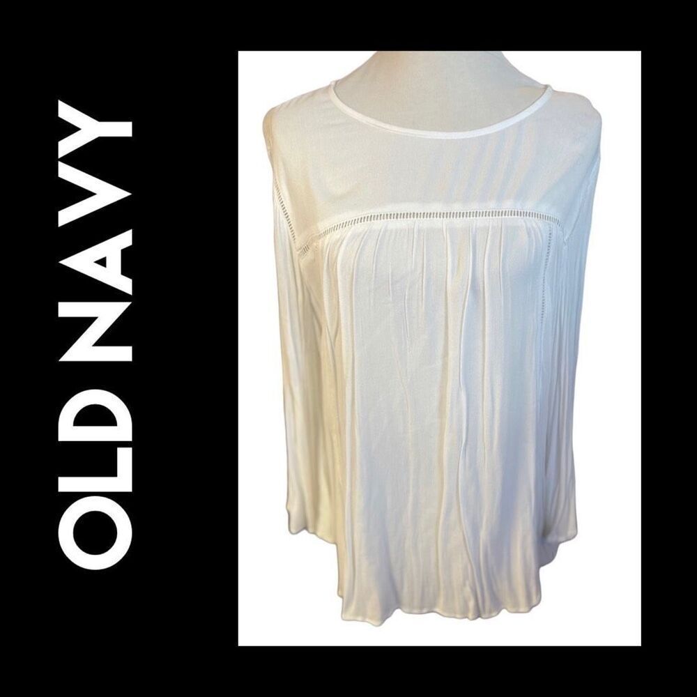 Old Navy Women's Cream Colored Long Sleeve Semi Sheer Flowing Blouse Size XL-NWT